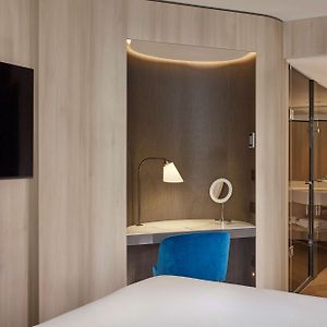 Kamer met een Queen Size Bed